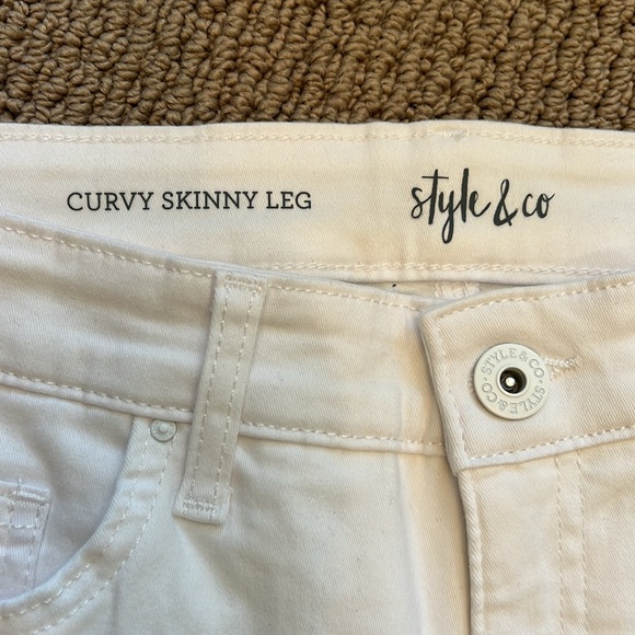 Style & Co Womens Jeans Mid-Rise Curvy Bright White Size 6 NWOT - Picture 9 of 12